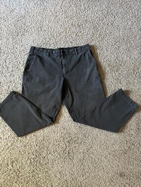 UNIQLO Olive Green Cotton Chino Pants